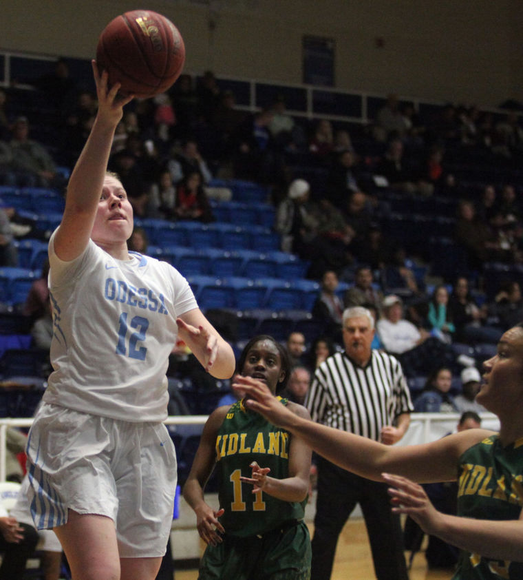 Lady Wranglers Have Heartbreaking Loss to Howard