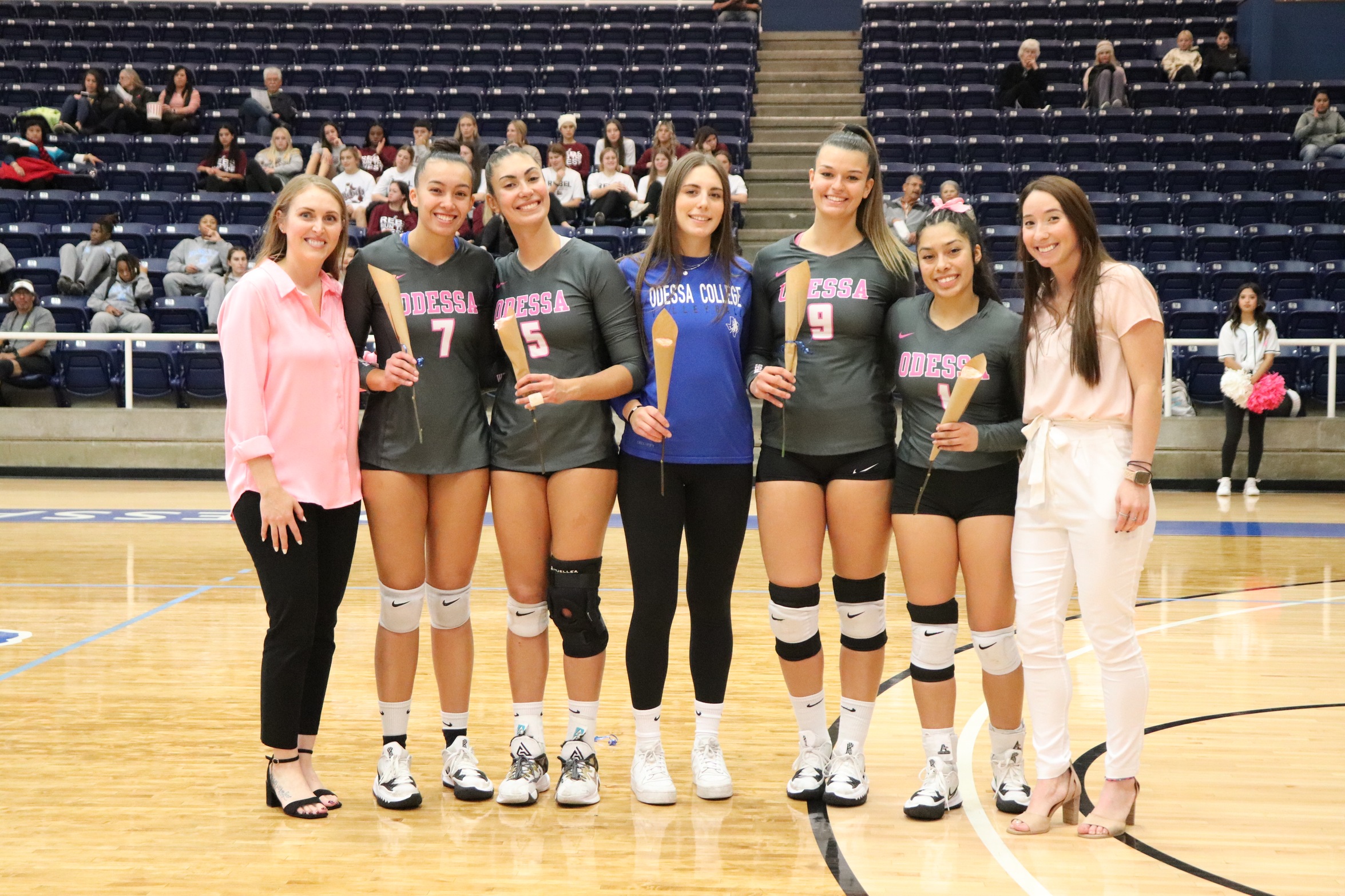 Volleyball Sweeps Midland on Sophomore Day, Earn #3 Seed